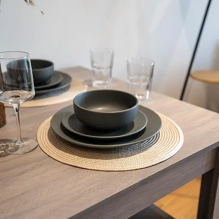 On The River - Sleeps 10 -