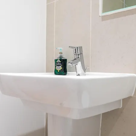 On The River - Sleeps 10 - Appartement *